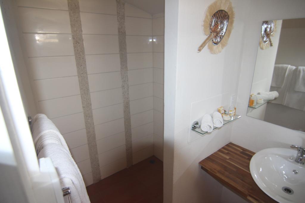 Boathouse Apartments Neiafu Kamer foto